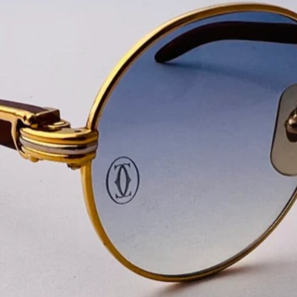 Meet your Posher, Legendary - Picture 3 of 3